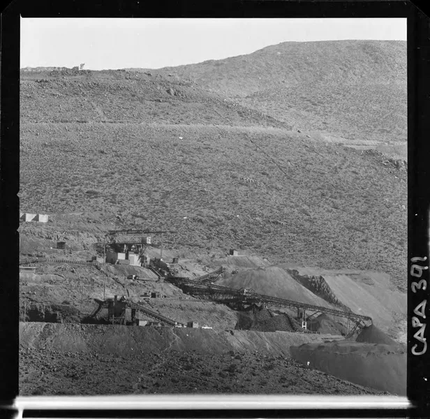 Mina El Algarrobo  [fotografía] Luis Ladrón de Guevara.