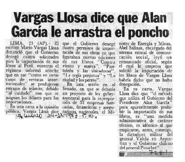 Vargas Llosa dice que Alan García le arrastra el poncho.  [artículo]