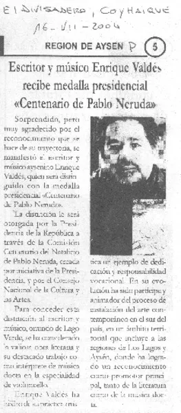 Escritor y músico Enrique Valdés recibe medalla presidencial "Centenario de Pablo Neruda"  [artículo]