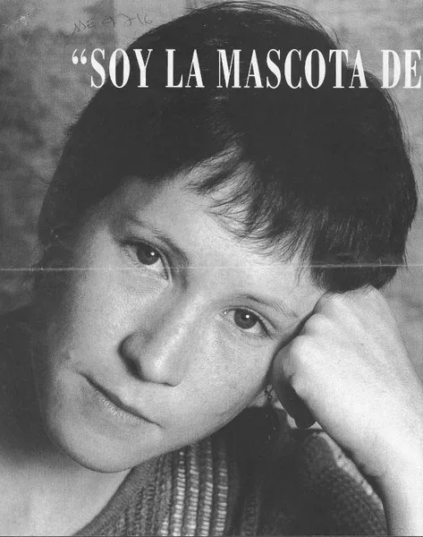 "Soy la mascota de la nueva narrativa"  [artículo] Marcelo Soto.