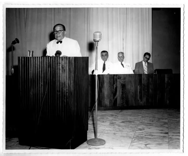 [Manuel Hidalgo]  [fotografía].