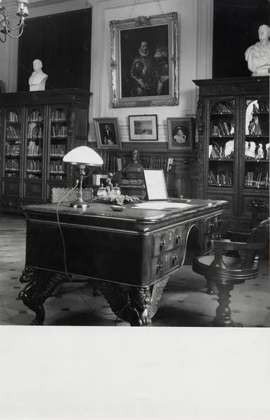 [Aspecto de la Sala del conservador]  [fotografía].