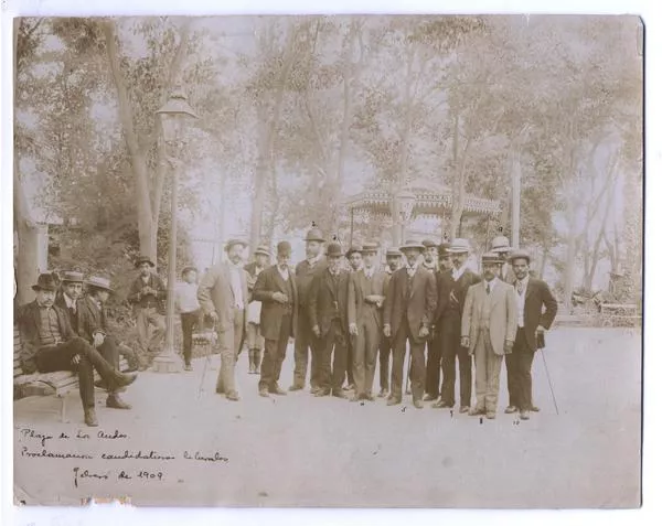 [Plaza de Los Andes]  [fotografía]