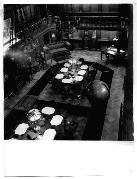 [Biblioteca Nacional. Sala José Toribio Medina]  [fotografía].