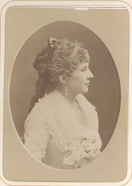[Drouard]  [fotografía] Charles Reutlinger.