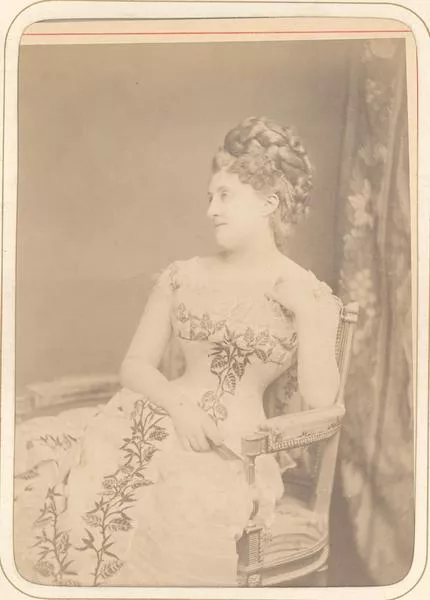 [Massin]  [fotografía] J. Tourtin.