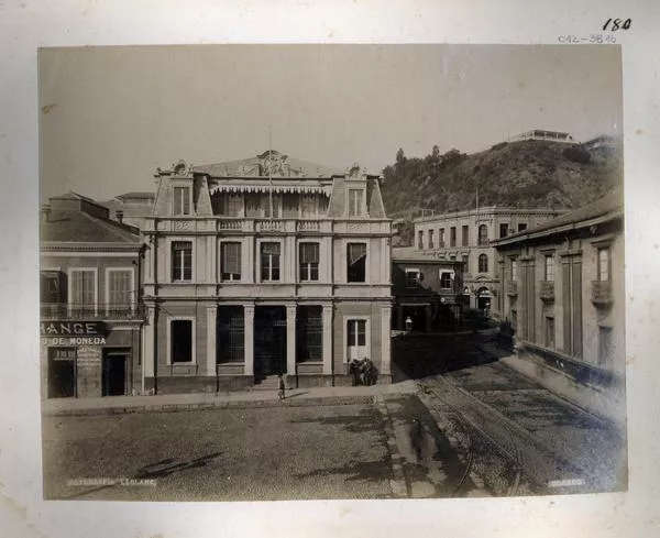 [Edificio: Correo en Valparaíso]  [fotografía] Fotografía Leblanc.