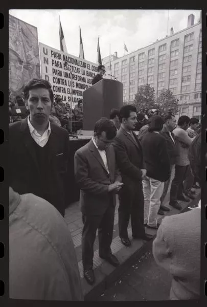 Primero de mayo 1971  [fotografía] Armindo Cardoso.