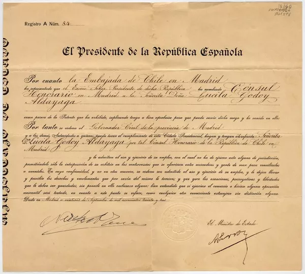 Cédula Presidencial [aceptando el nombramiento de Gabriela Mistral como Cónsul Honorario de Chile en Madrid, España]  [manuscrito] Niceto Alcalá-Zamora, Presidente de la República Española.
