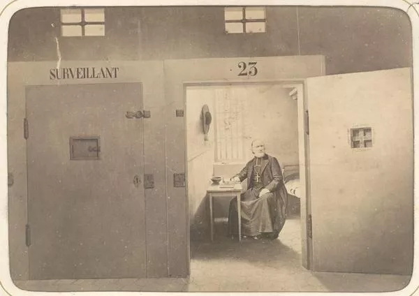 [Retrato de sacerdote no identificado]  [fotografía] E. Appert.