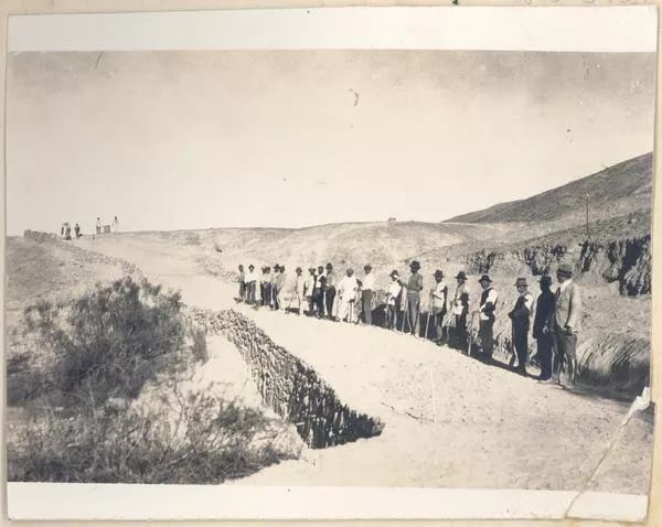 [Trabajadores del norte]  [fotografía]