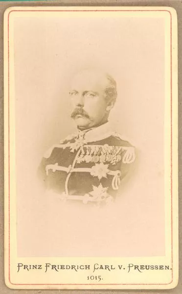[Prinz Friedrich Carl V. Preussen, retrato de medio cuerpo con uniforme]  [fotografía].