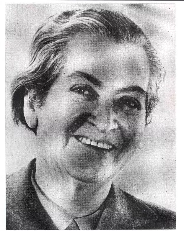 [Retrato de Gabriela, 1946]  [fotografía].