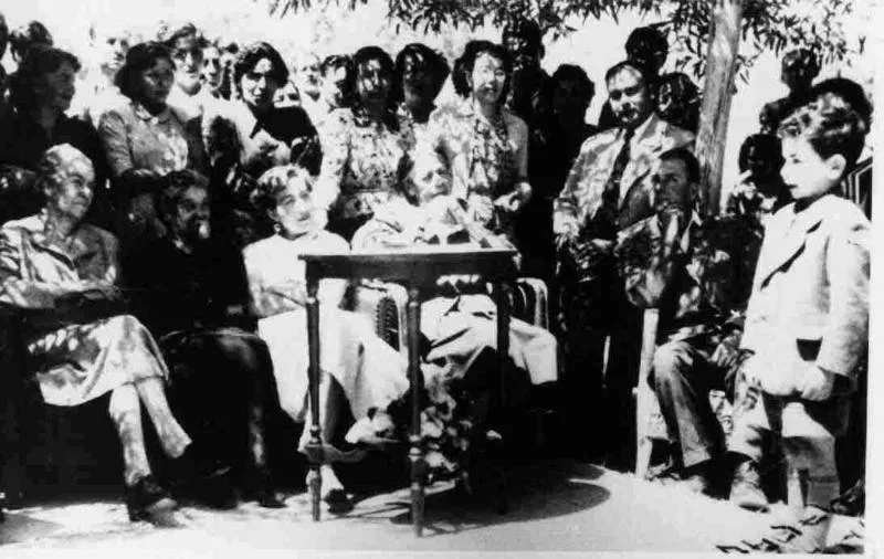 [Homenaje a Gabriela Mistral]  [fotografía].