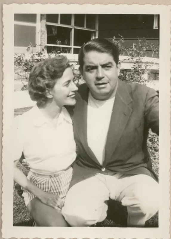 [Leora Dana y Kurt Kasznar en Nueva York]  [fotografía].