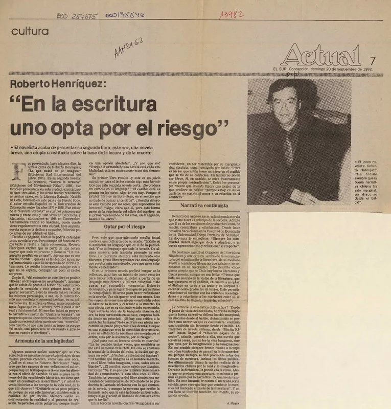 "En la escritura uno opta por el riesgo"  [artículo] A. Maack.