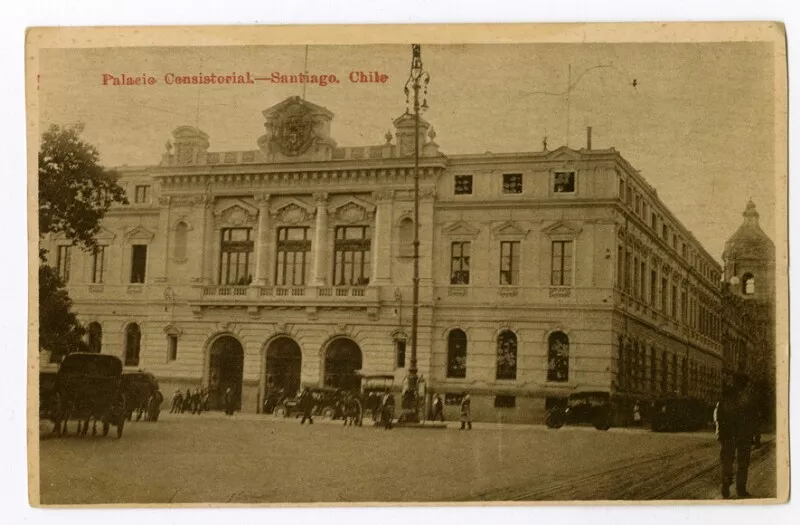 Palacio Consitorial.- Santiago. Chile : [Hoy, Municipalidad de Santiago] [fotografía] N. Avaria.