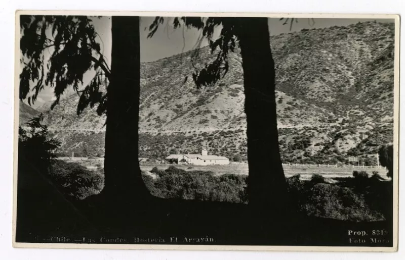 Chile.-Las Condes, Hostería El Arrayán  [fotografía] Foto Mora.