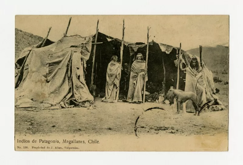 Indios de Patagonia, Magallanes, Chile  [fotografía] J. Allan.