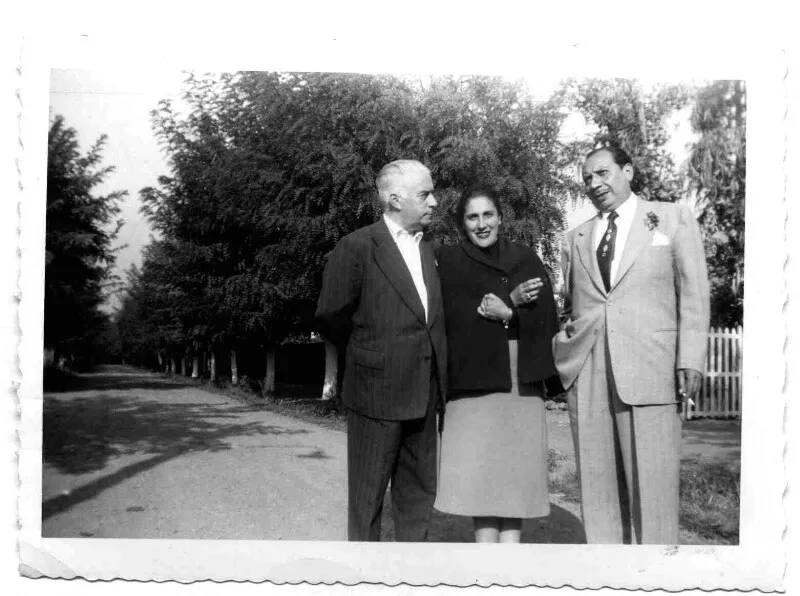 [Rosamel y Ángel Cruchaga]  [Fotografía].