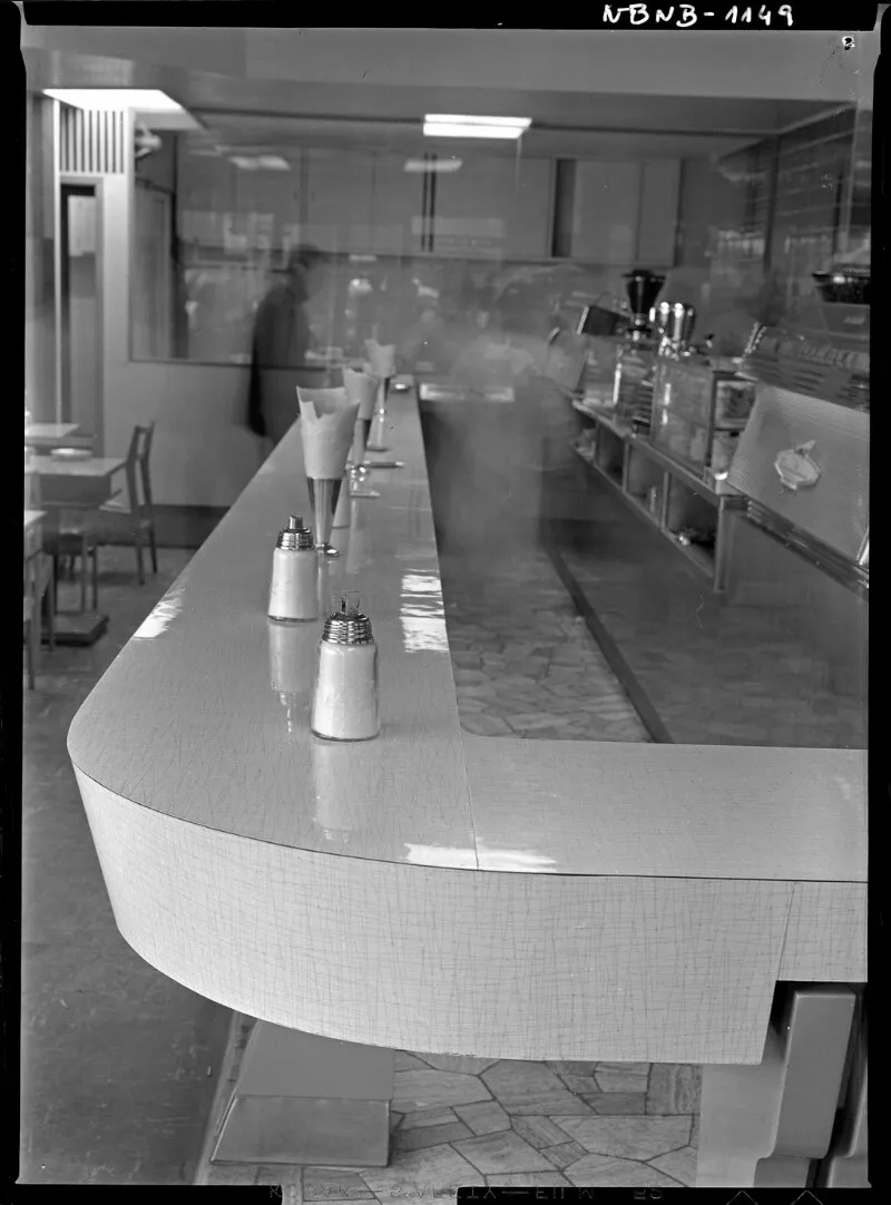 [Fuente de soda]  [fotografía] Antonio Quintana.