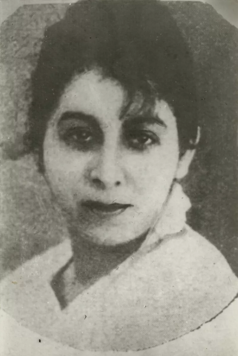 [Retrato Olga Acevedo]  [Fotografía].