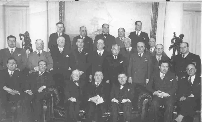 Augusto d'Halmar en el Club Naval de Valparaíso  [Fotografía].