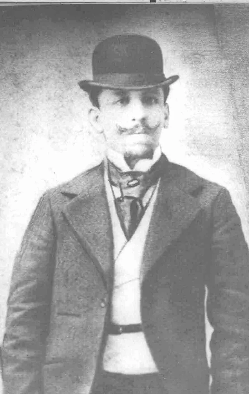Marcial Cabrera  [fotografía].