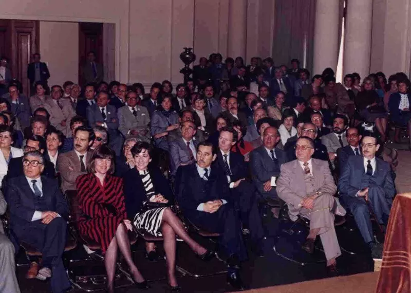 [Conferencia en la Biblioteca Nacional de chile]  [fotografía].