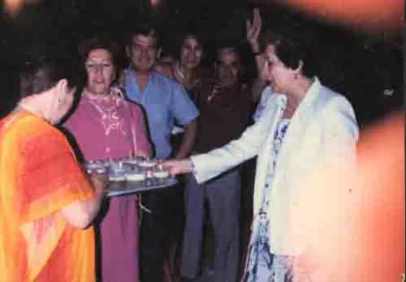 Rolando Cárdenas y Eliana Oyarzo]  [fotografía].