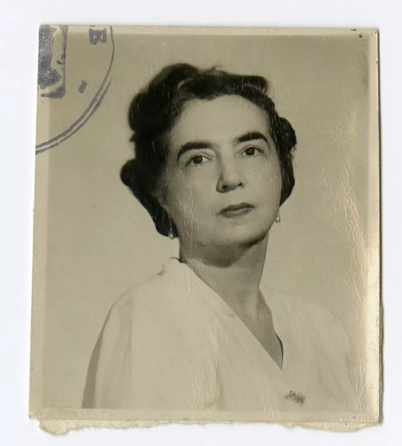 María Edwards Bello  [Fotografía].