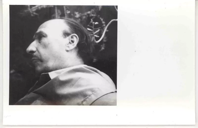 Enrique Gómez Correa  [Fotografía].