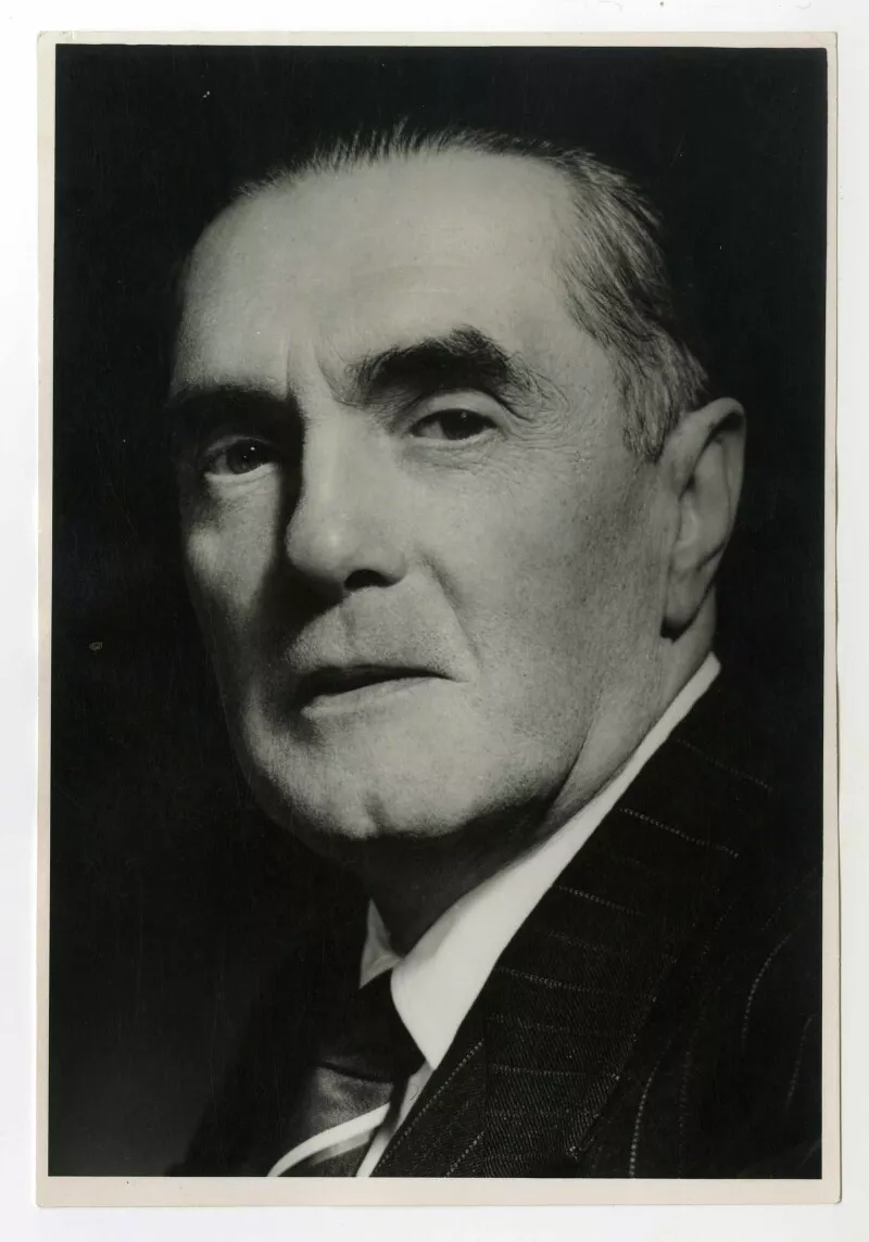 Santiago Labarca  [fotografía].