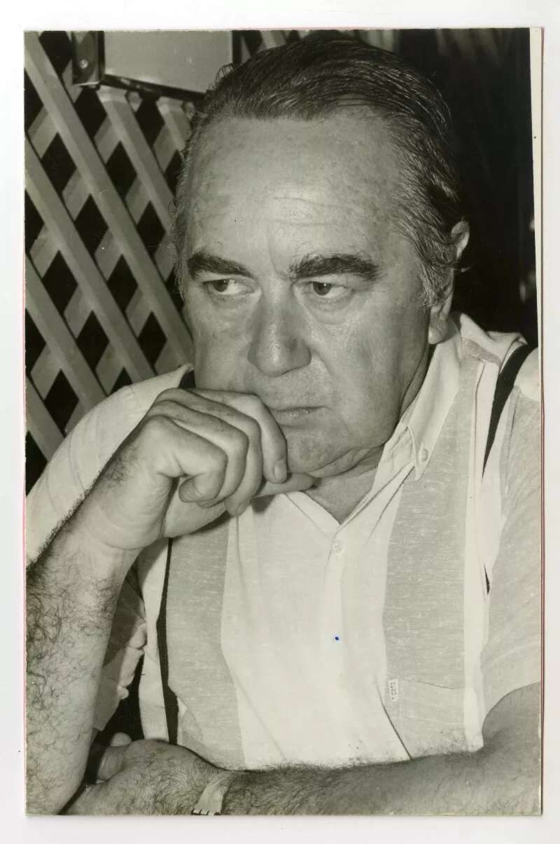 Enrique Lafourcade  [fotografía].
