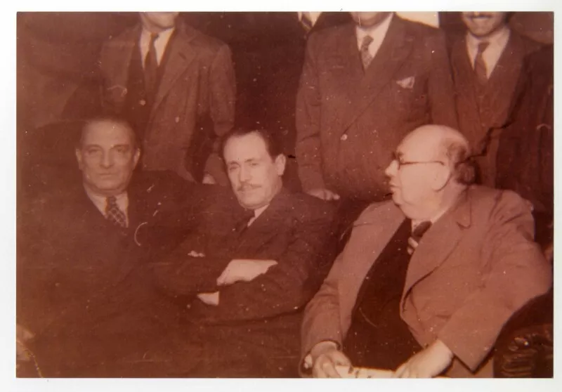 Mariano Latorre  [fotografía].