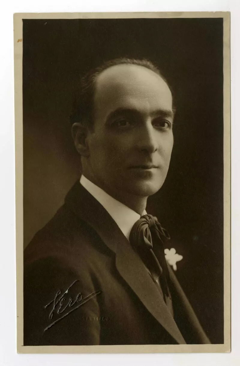 Manuel Magallanes Moure  [fotografía].