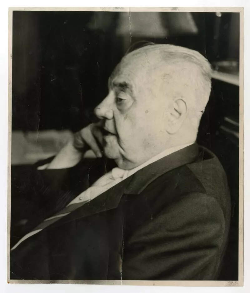 Rafael Maluenda  [fotografía].