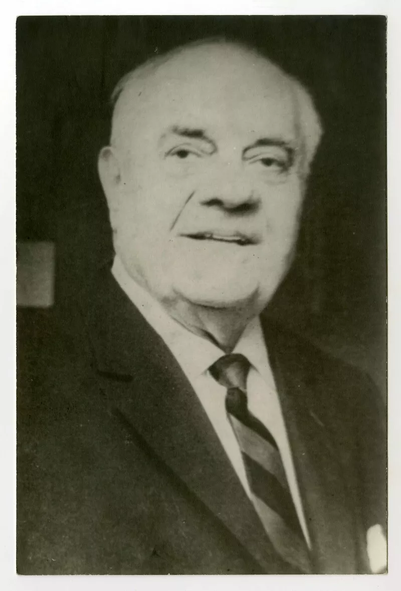 Rafael Maluenda  [fotografía].
