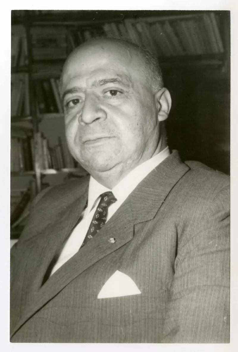 Roberto Meza Fuentes,  [fotografía].
