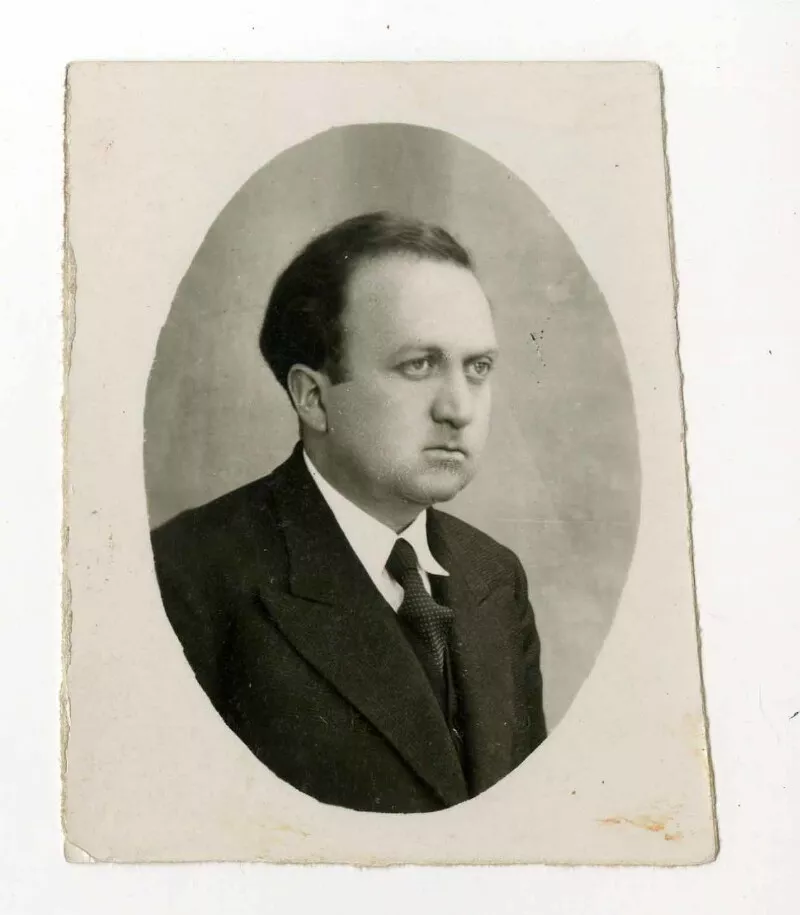 Caupolicán Montaldo  [fotografía].