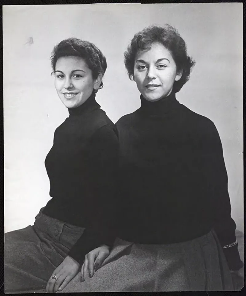 Doris y Rossie  [fotografía] Bob Borowicz.