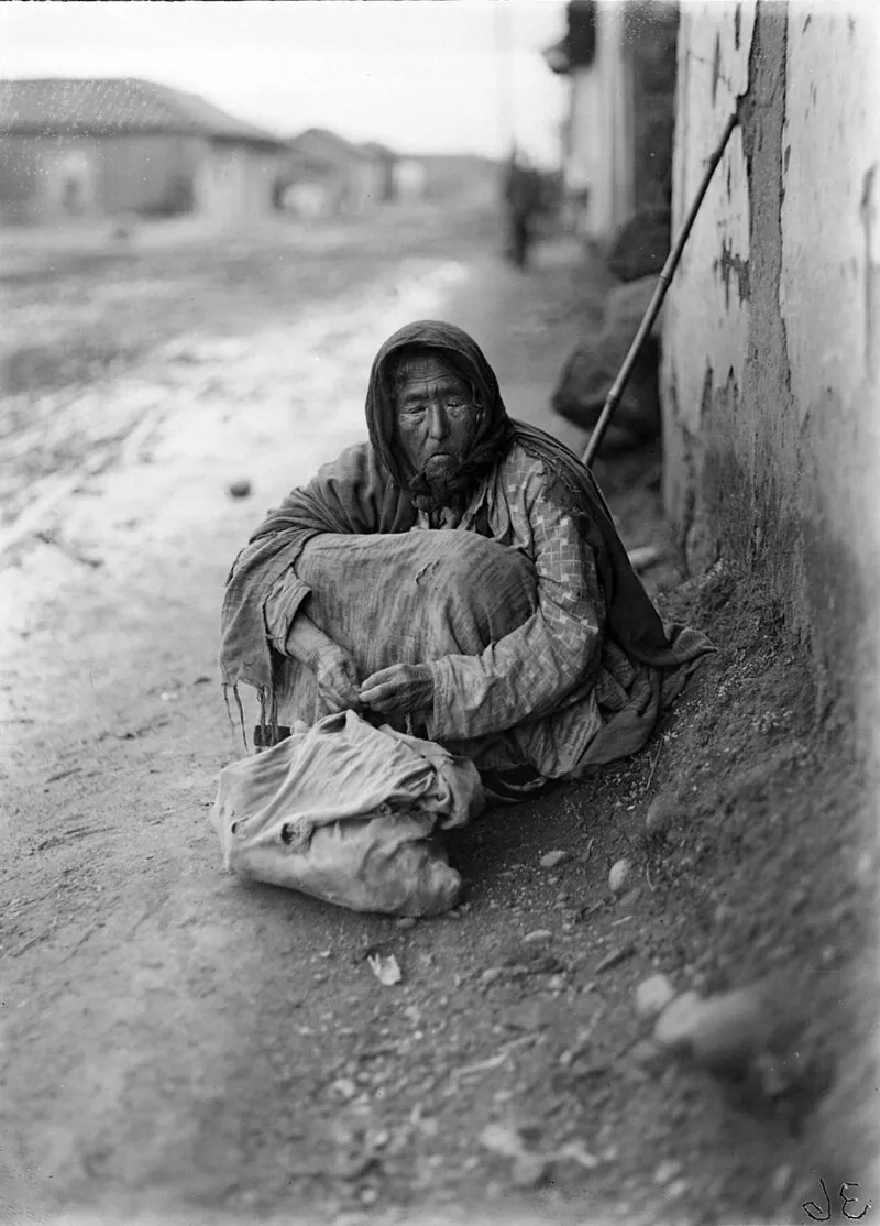 [Mujeres populares chillanejas]  [fotografía] Carlos Dorlhiac.