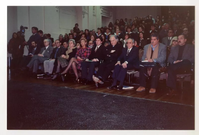 Acto en la Sala América en La Biblioteca Nacional  [fotografía].
