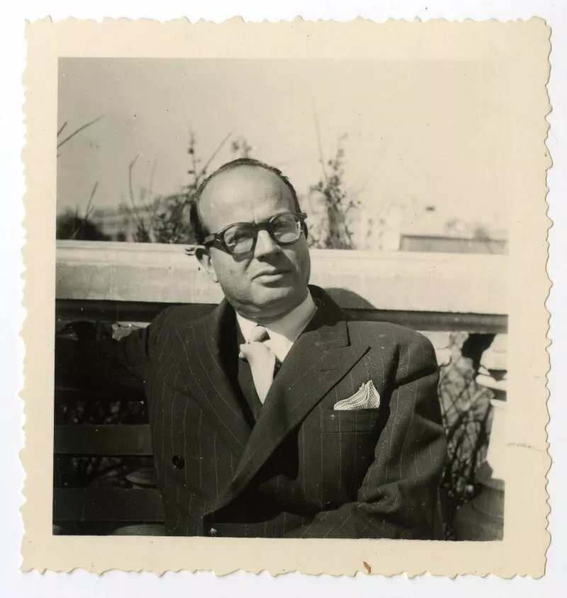 Salvador Reyes  [Fotografía].