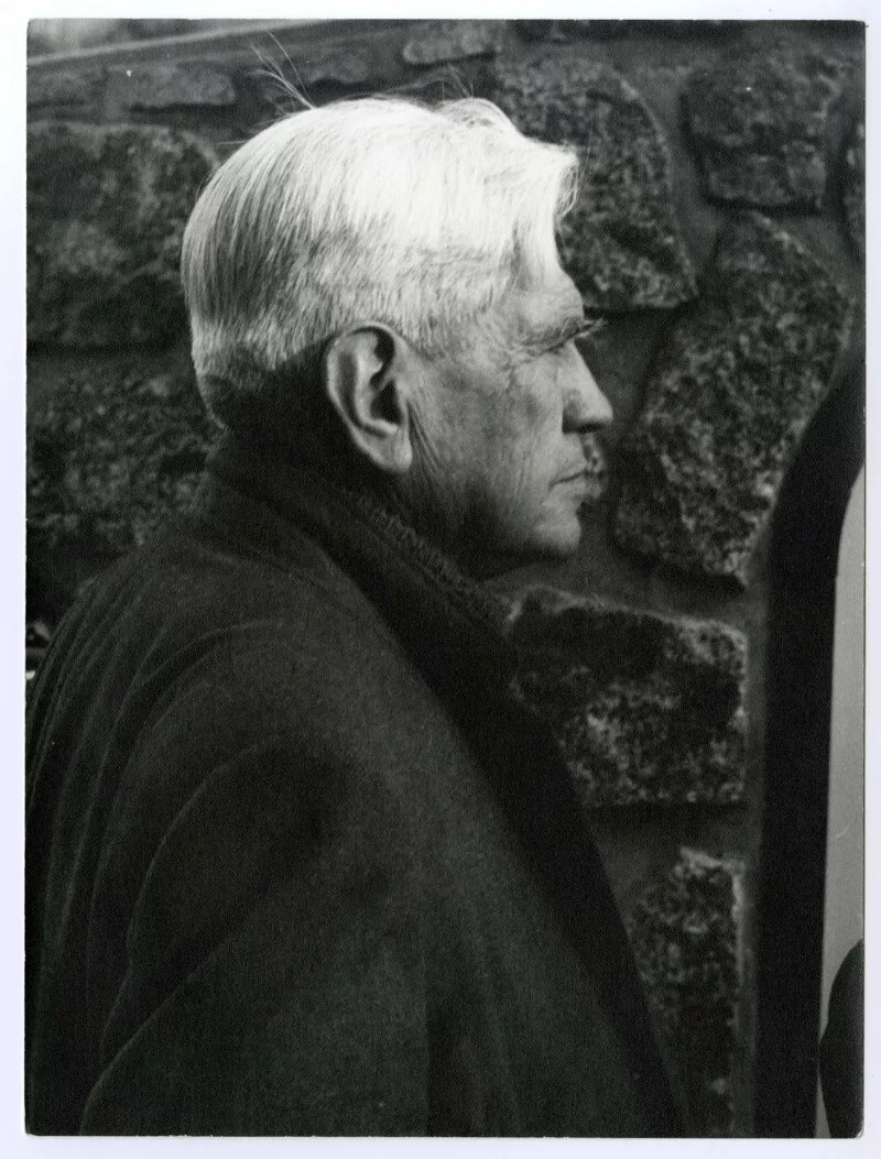 Manuel Rojas  [Fotografía].