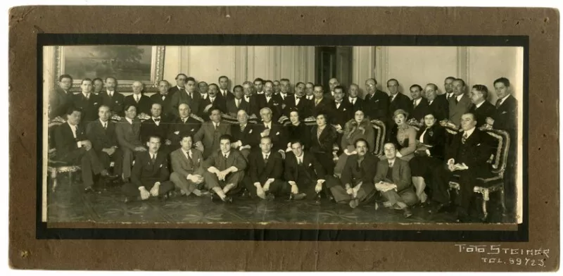 Homenaje a Augusto d'Halmar  [Fotografía].