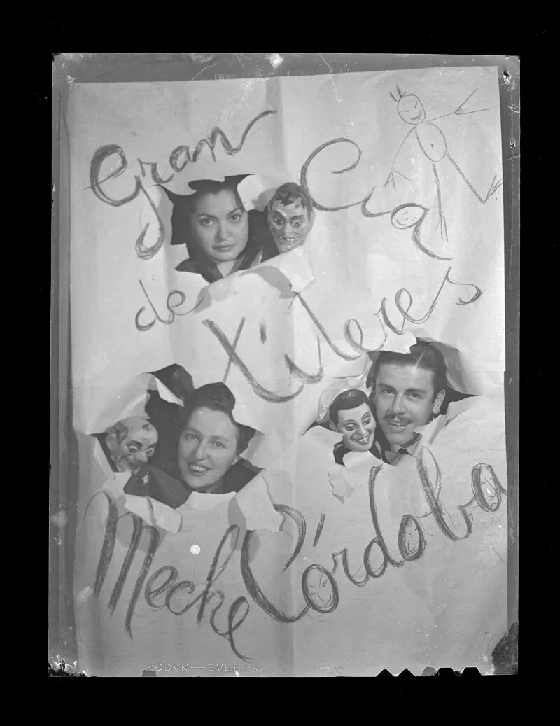[Afiche de promoción; Gran Cía de titeres Meche Córdoba]  [fotografía] Alfredo Molina Lahitte.
