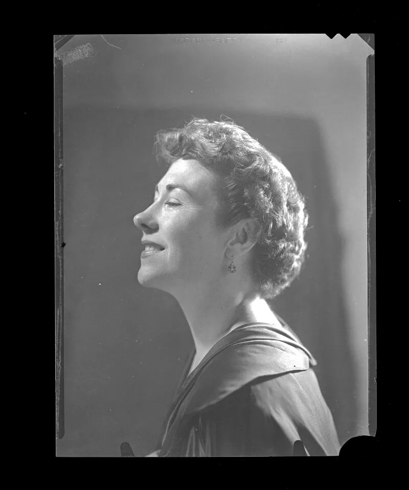 [Mirella Latorre]  [fotografía] Alfredo Molina Lahitte.