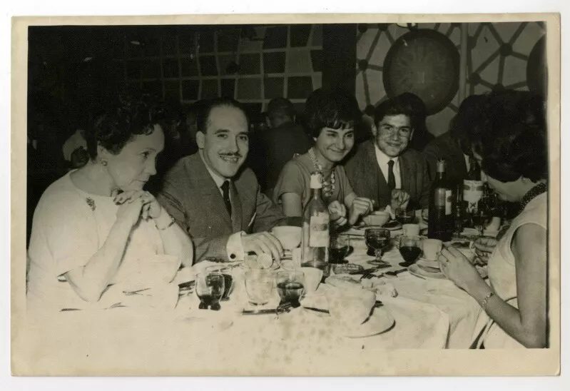 Ernestina Zúñiga y Gonzalo Drago  [fotografía].