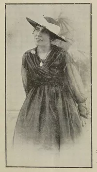 Gabriela Bussenius Vega (1887-1975)